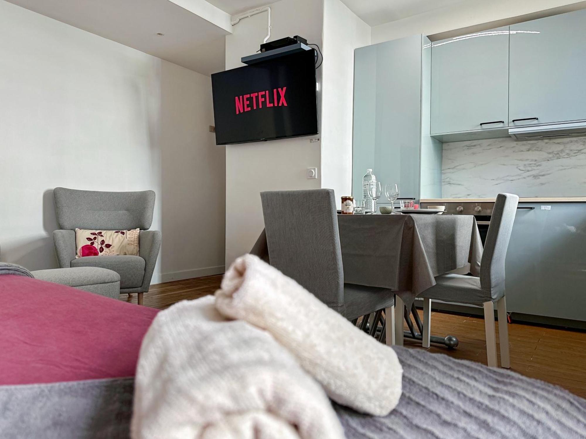 Appartement Entier Calme - Parking Free - Proche Paris Et Chateau - Wifi Hd 万塞讷 外观 照片